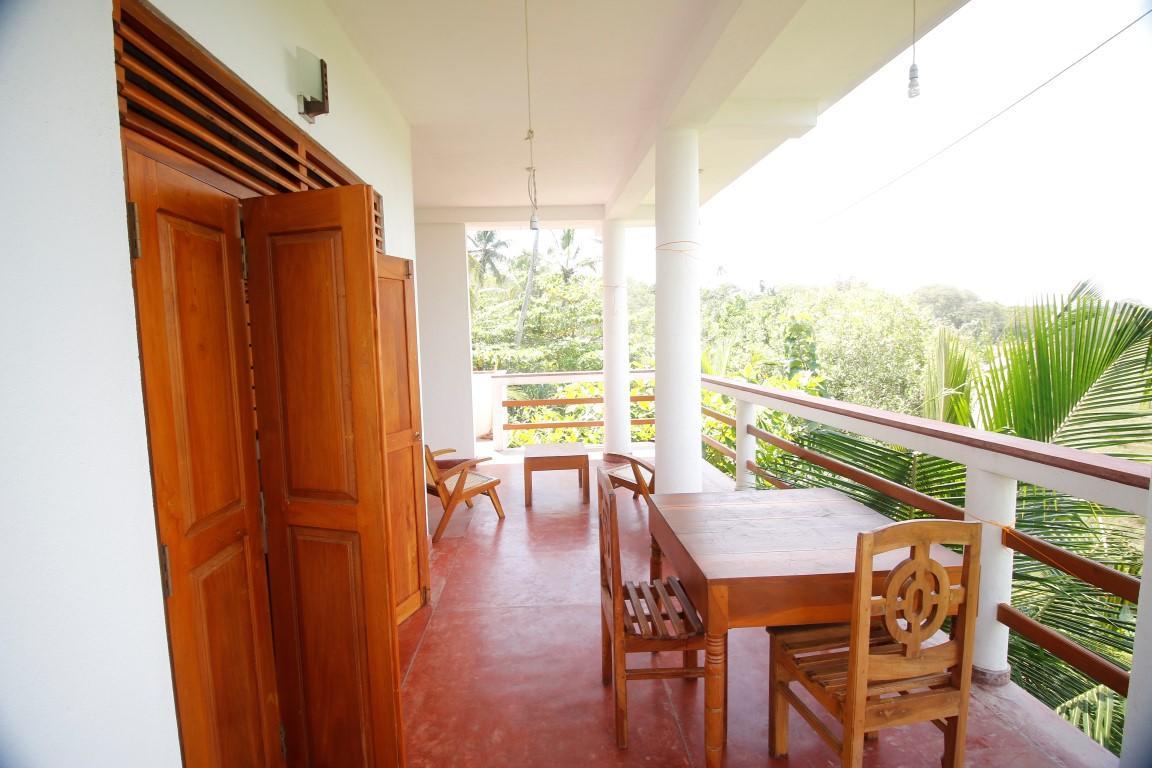 Hotel Peacock Land à Tangalle Extérieur photo